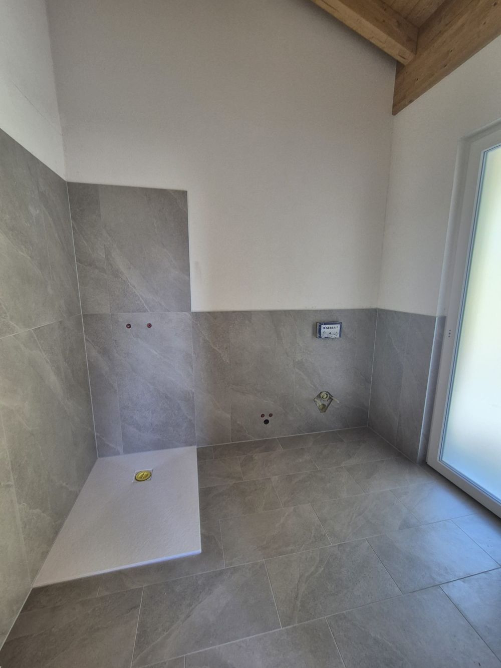 Casa bifamiliare moderna in costruzione a Biasca - Bild 10