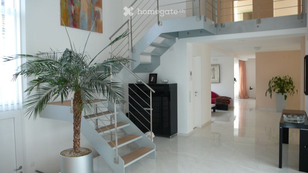 Grosses, modernes Zimmer in einer luxuriösen freistehenden Villa mit privatem Garten und SPA - Bild 1