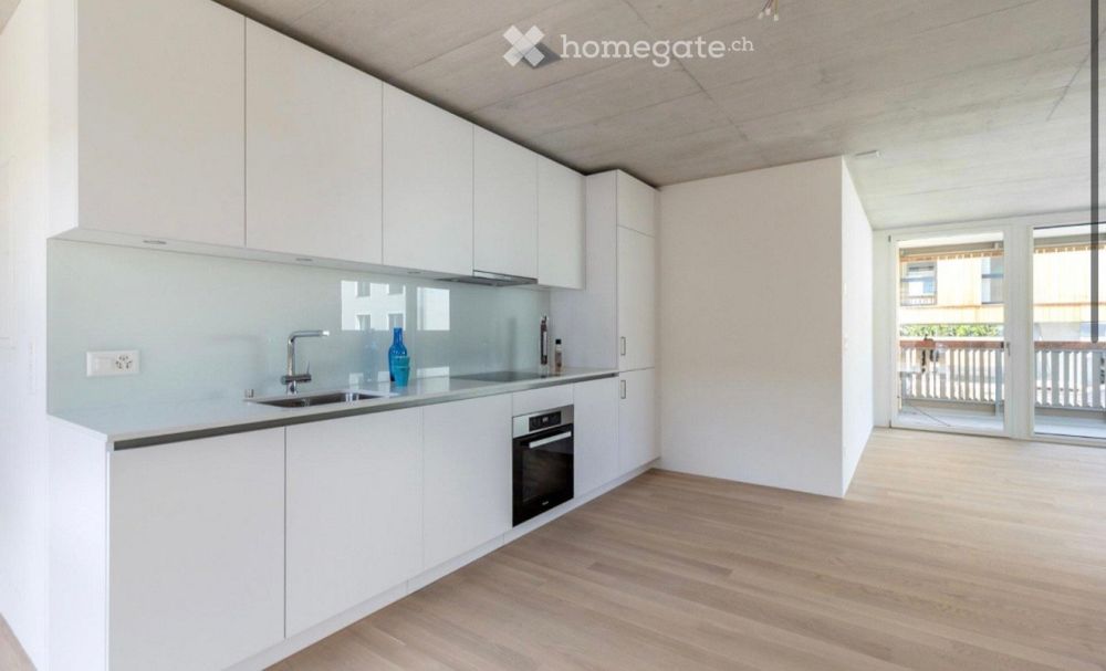 Helle 2.5-Zimmer-Wohnung mit Balkon in Fruthwilen – ab sofort verfügbar! - Bild 2