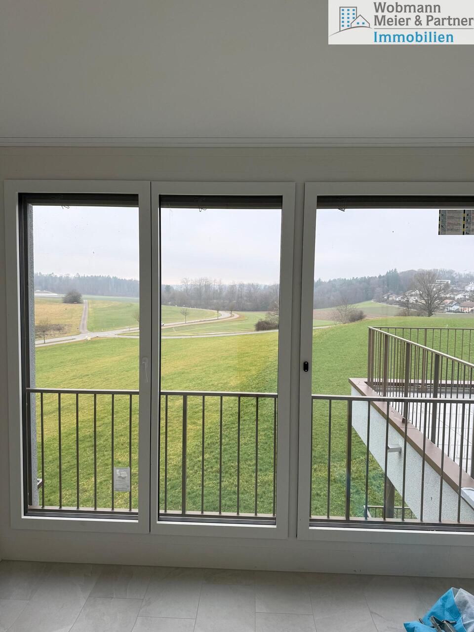 Erstbezug 2026 - Exklusive 3.5-Zimmer-Attikawohnung mit zwei Terrassen - Aussicht aus Schlafzimmer / Büro