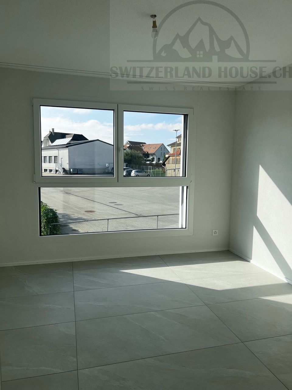 Magnifique attique 4,5 pcs avec cachet à Ecuvillens - Bild 6