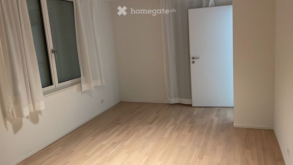 Moderne 2.5-Zimmer-Neubauwohnung im Erdgeschoss in Bubendorf - Bild 2