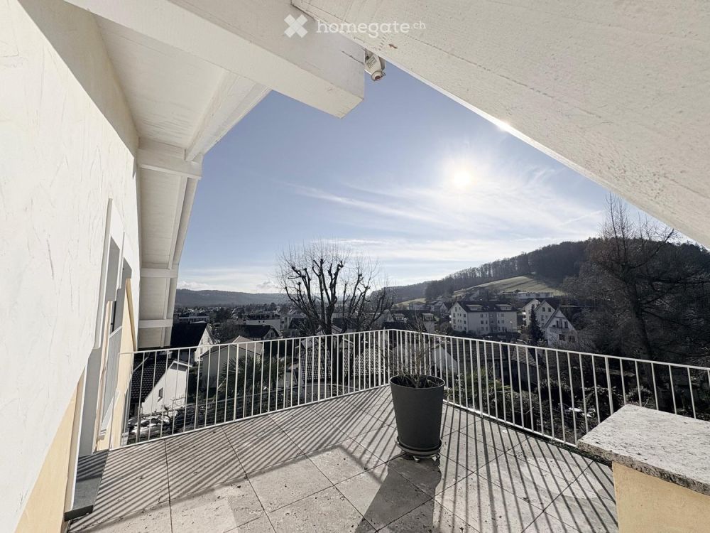 Loftartige 2.5-Zimmer-Dachwohnung (105 m²) mit Balkon & Sonnenterrasse – Wohnen mit Weitblick - Bild 6