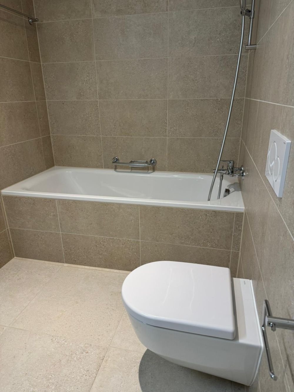 Appartement de 3.5 pièces traversant, 2ème étage, env. 82 m2 - Bild 3