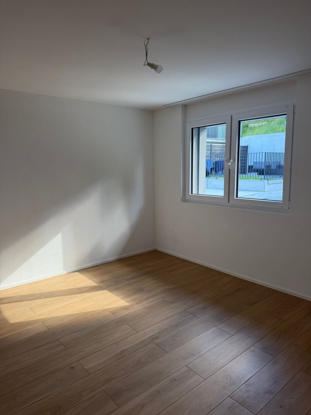 Moderne 2.5-Zimmer-Wohnung in Oberburg - Bild 7