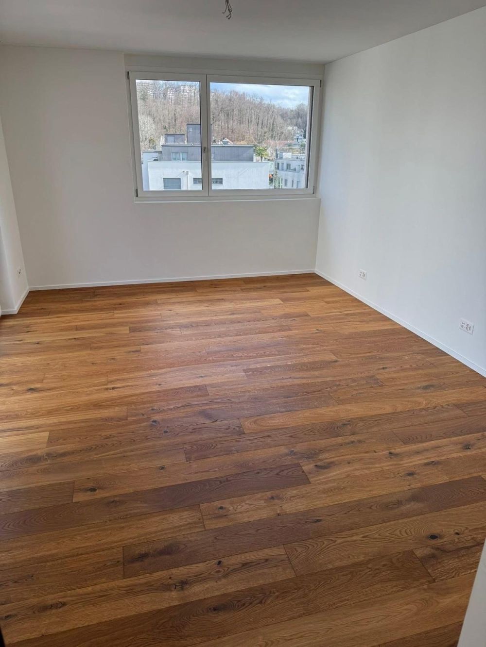 Moderne 3.5-Zimmer-Wohnung mit Balkon in Binningen - Bild 9
