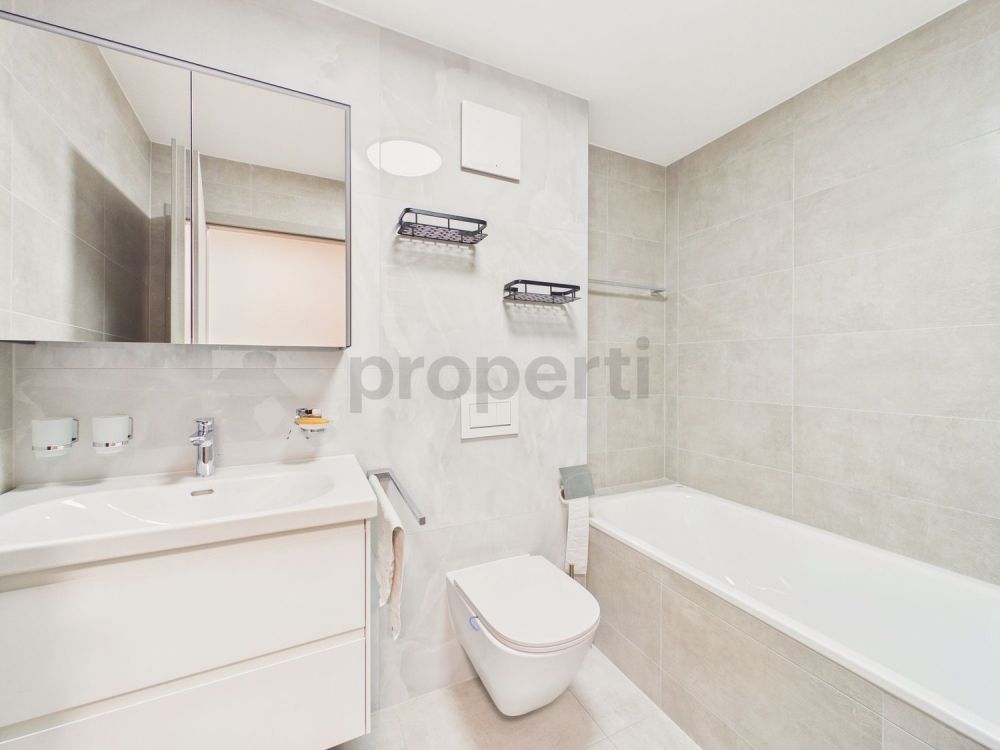 Moderne 3.5 pièces  appartement élégant meublé avec ascenseur, Sierre - Image 8