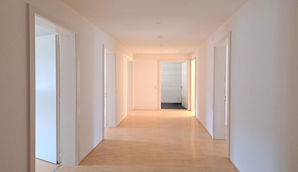 5.5-Zimmer-Wohnung - Erstbezug nach Renovation - Bild 8