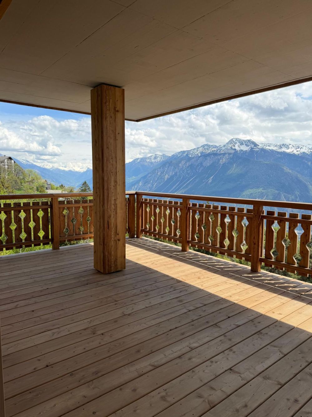 Magnifique appartement neuf 4.5 pièces à louer avec vue panoramique à Crans-Montana - Bild 2