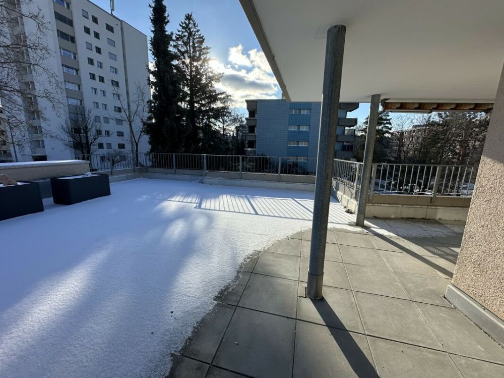 Erstvermietung nach Komplettsanierung - Terrasse