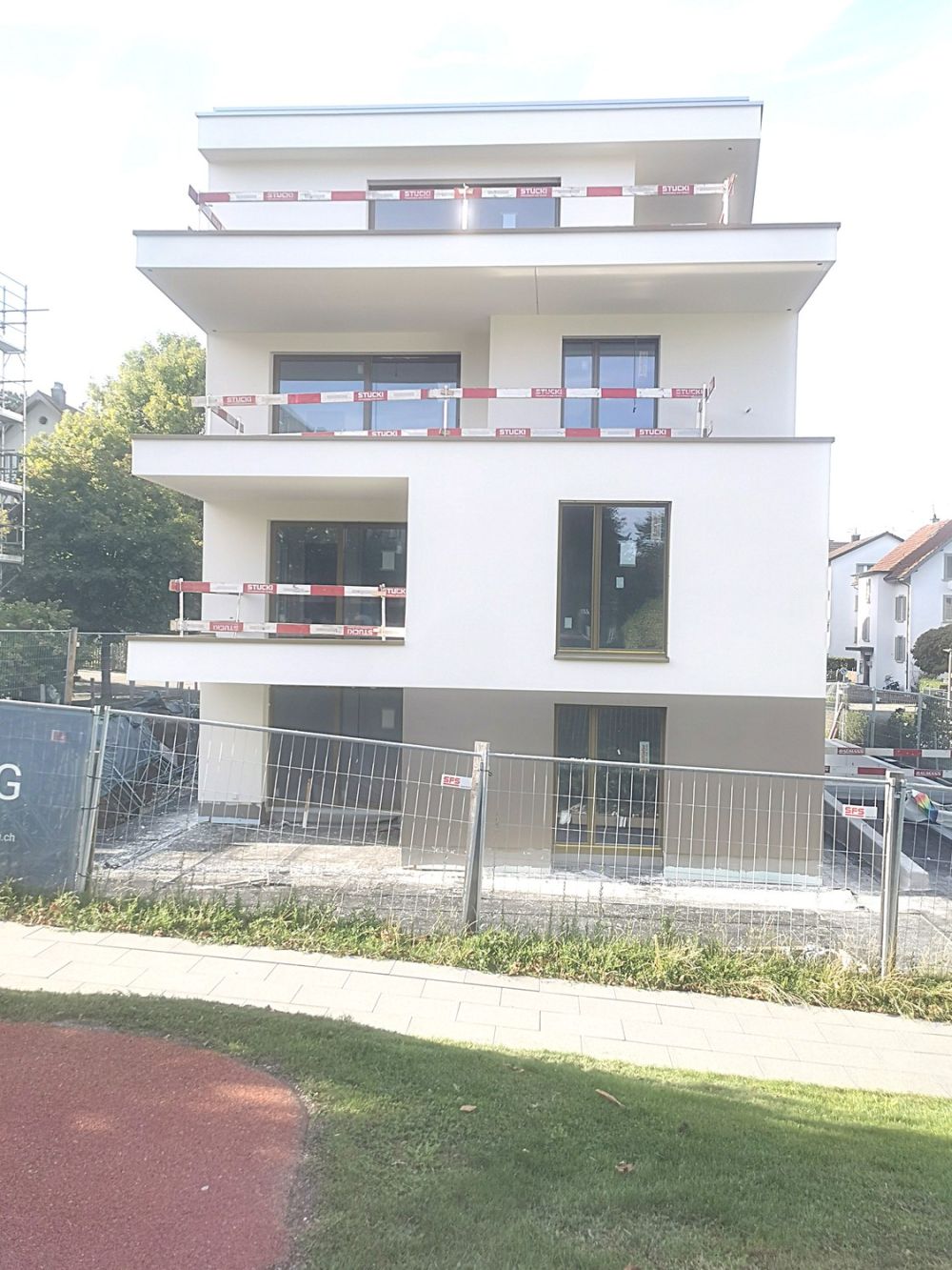 xxx - Bild 2
