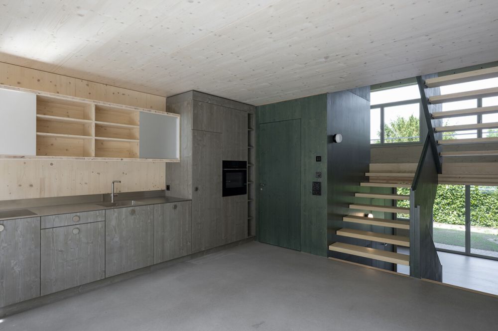 Erstvermietung: Atelier-Reihenhaus im Garten an sonniger ruhiger Lage - 42c_DSC5384