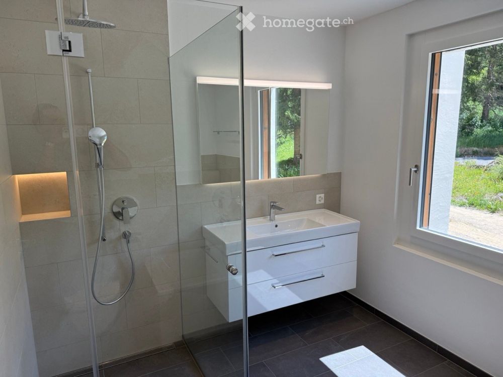 Exklusive 4.5 Zimmer Neubau-Erstwohnung 128m2 im Erdgeschoss, Erstbezug - Bild 6