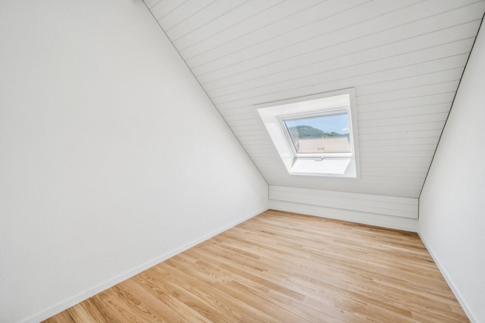 Erstvermietung nach Totalsanierung - Wohnung mit herrlicher Aussicht - Schlafzimmer