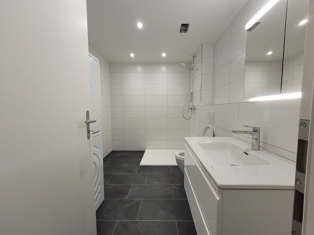 Erstvermietung - Moderne 2.5-Zimmer-Wohnung in ruhiger Lage - Bild 5