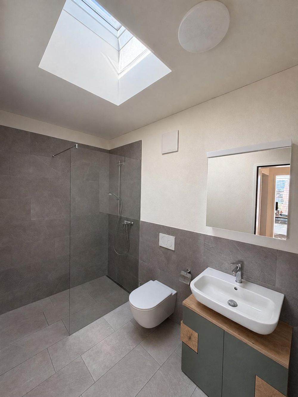 Helle 4.5-Zimmer-Wohnung im beliebten Städtchen Stein am Rhein - Bild 2