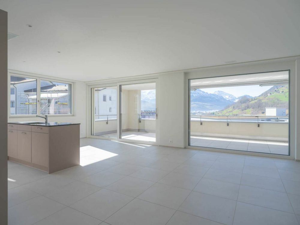 Attraktive Erstvermietung - 5.5-Zimmerwohnung mit Loggia - Bild 2