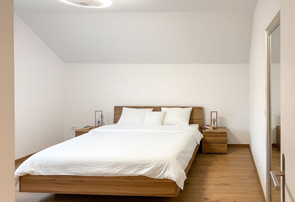 Grosszügige Dachwohnung mit eigenem Estrich und schöner Aussicht - Bild 3