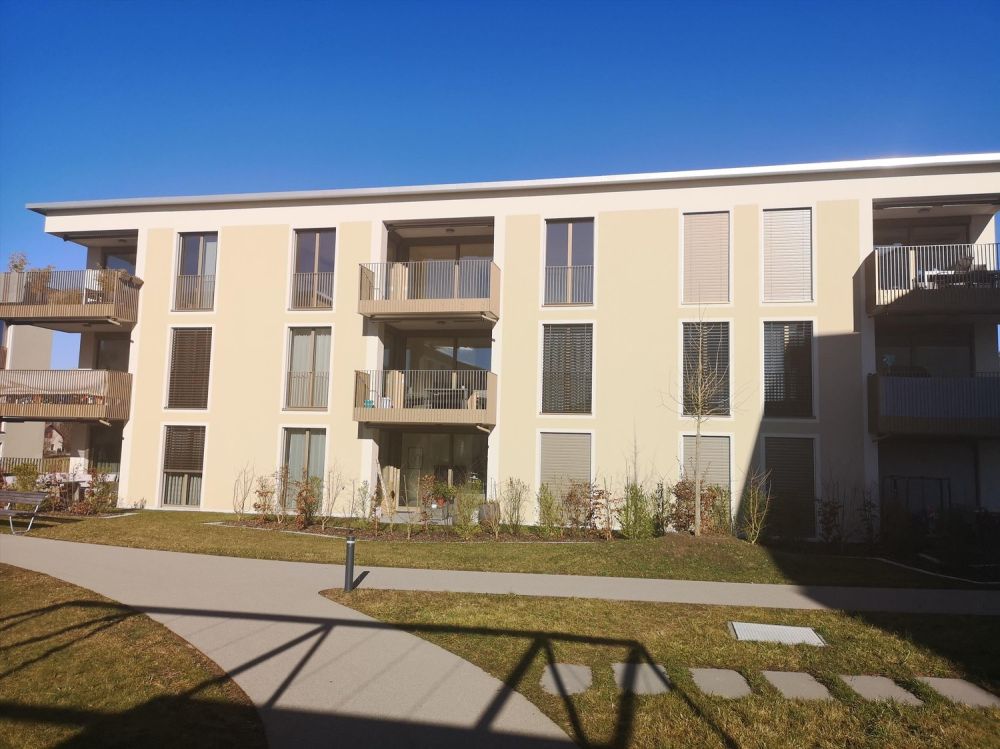 Herrlich ruhige Lage und Sicht ins Grüne - Aussenansicht