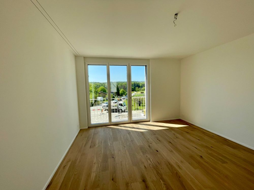 NEU: Wohnen mit Weitblick | Moderne 2.5 Zimmer Neubauwohnung mit grosser Terrasse - Bild 8