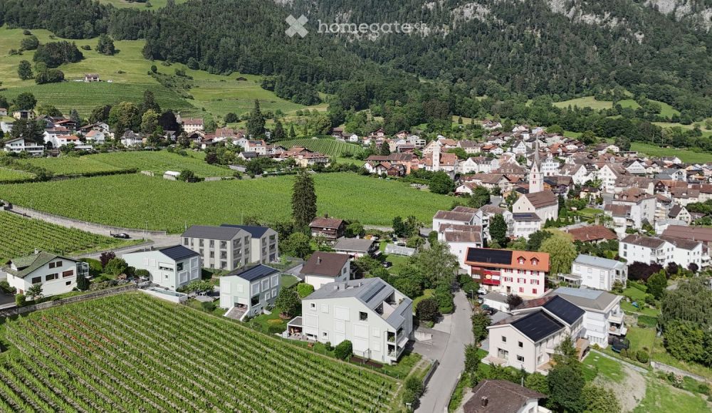 Exklusive 5.5 Zimmer-Wohnung im Weindorf Malans GR - Bild 4