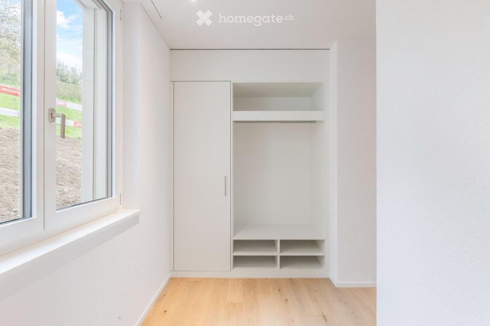 Sonnige 3.5 Zi. Neubau-Terrassenwohnung mit Weitsicht in die Berge und Eigentumsstandard - Bild 9