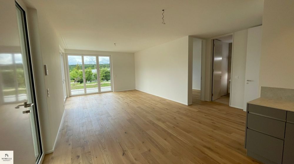 Sonnig, modern und hochwertig – 2.5 Zimmer Wohnung mit unverbaubarer Aussicht - Bild 3