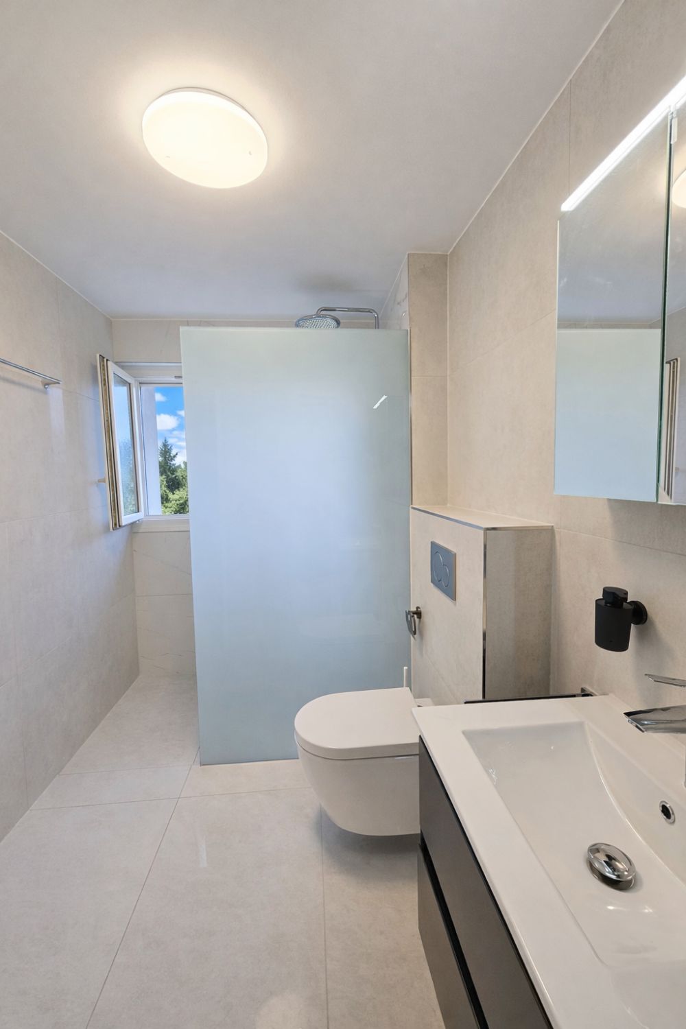 Charmante Wohnung in ruhiger Lage in Winkel - Bild 6