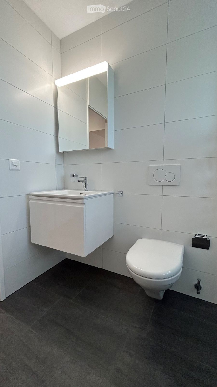KERNSANIENIERTE UND HOCHWERTIGE 3½-ZI.-WOHNUNG - Bild 13