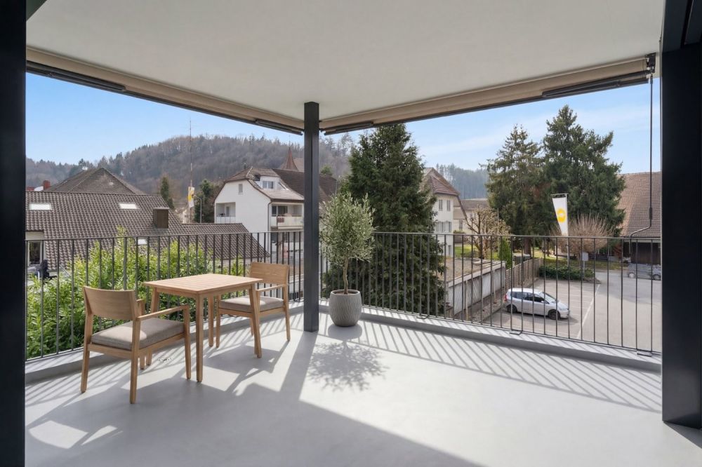 ERSTVERMIETUNG: Wohnen mitten im Dorf - Balkon