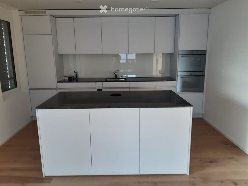 Zu vermieten - Neuwertige 4.5 Zimmer Wohnung, verfügbar ab sofort - Bild 3