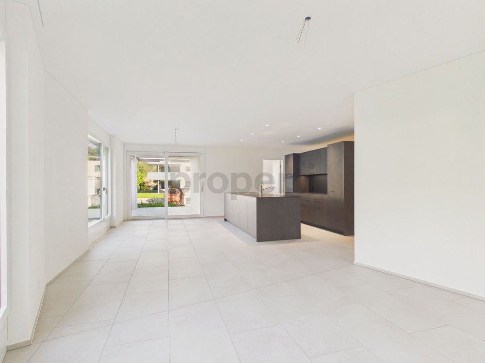 Moderne 3.5-Zimmer-Wohnung mit hochwertigem Innenausbau, Flums - Image 1