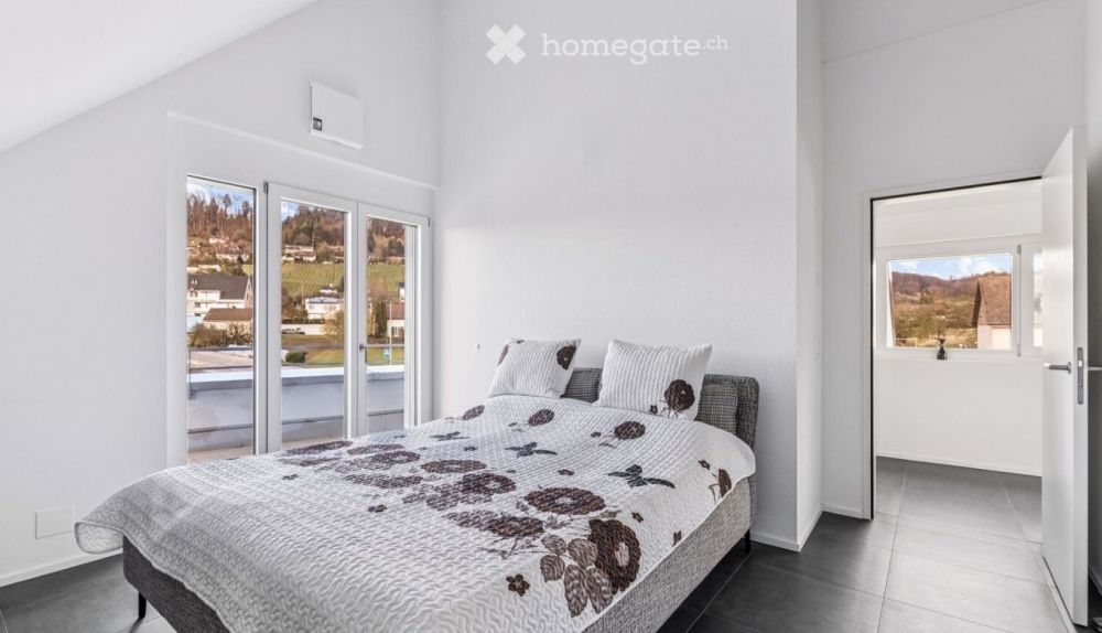 "Attika mit Hausgefühl – Neubau, 3 Terrassen & Alpen-/Rebblick - Befristet mit Option unbefristet" - Bild 7