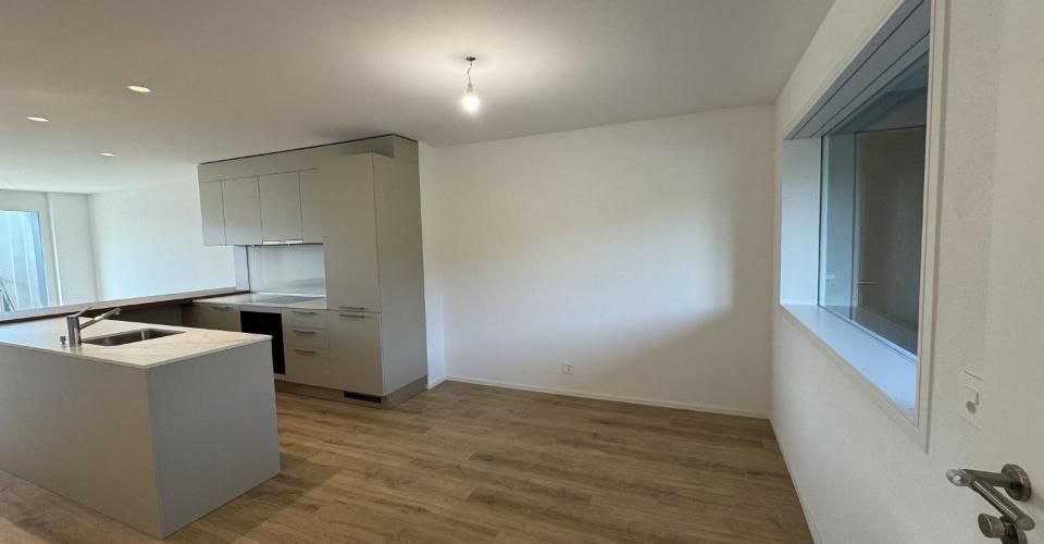 05595 - Appart. 3½ PCES - IMP. CHAMP-RIOND 8 - MATRAN - Appartement 3.5 pièces - image - 7