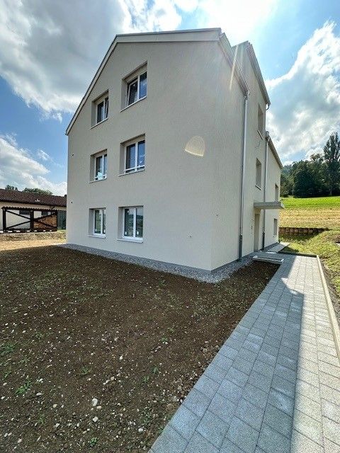 Moderne 4.5-Zimmer-Neubau-Attikawohnung mit Balkon in Reinach - Bild 3
