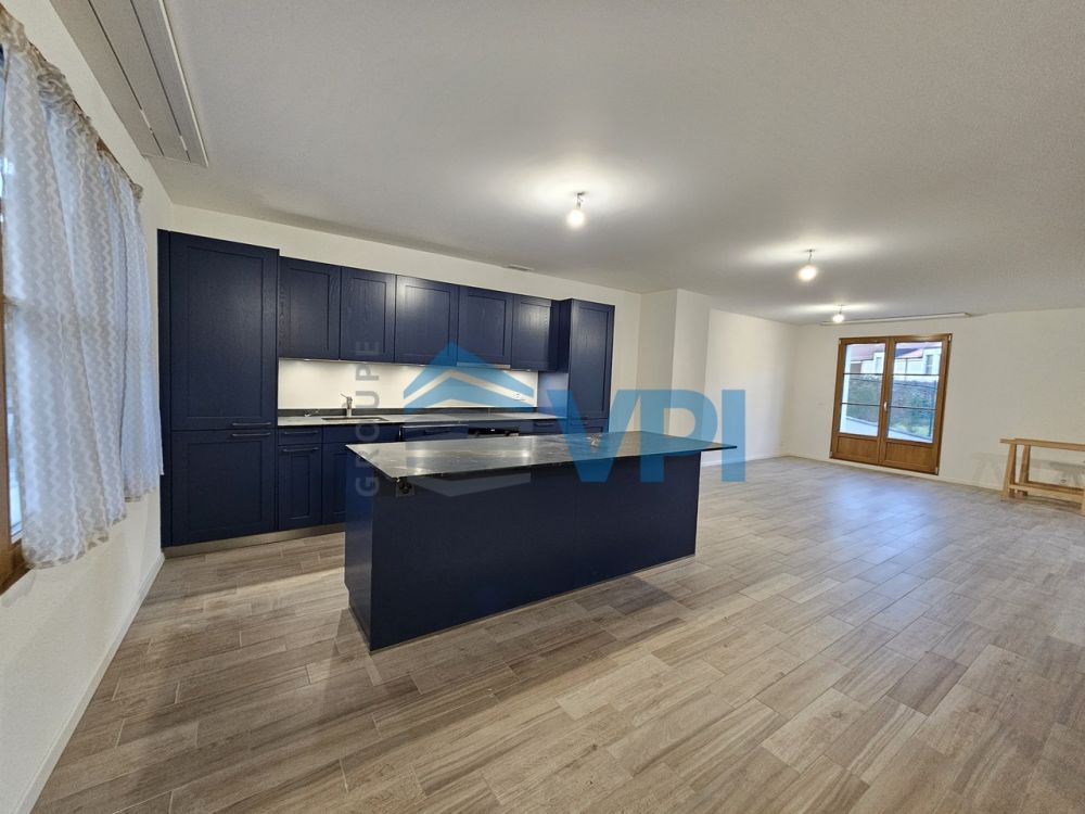 Superbe villa mitoyenne 6 pièces avec terrasse et jardin privatifs à B - Bild 7