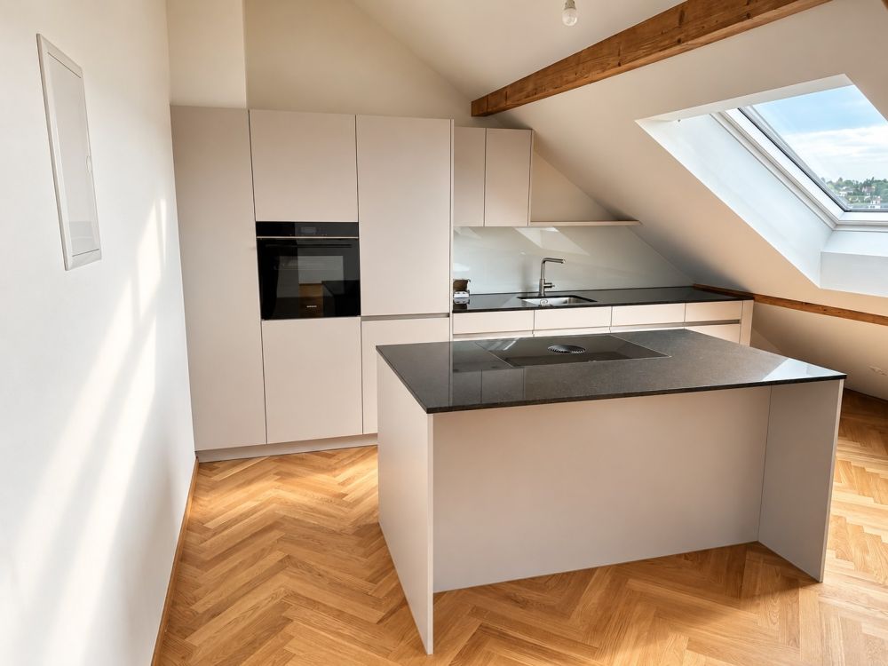 Stilvolle 1.5-Zimmer Loftwohnung in Binningen - Erstvermietung nach Kernsanierung - Bild 1