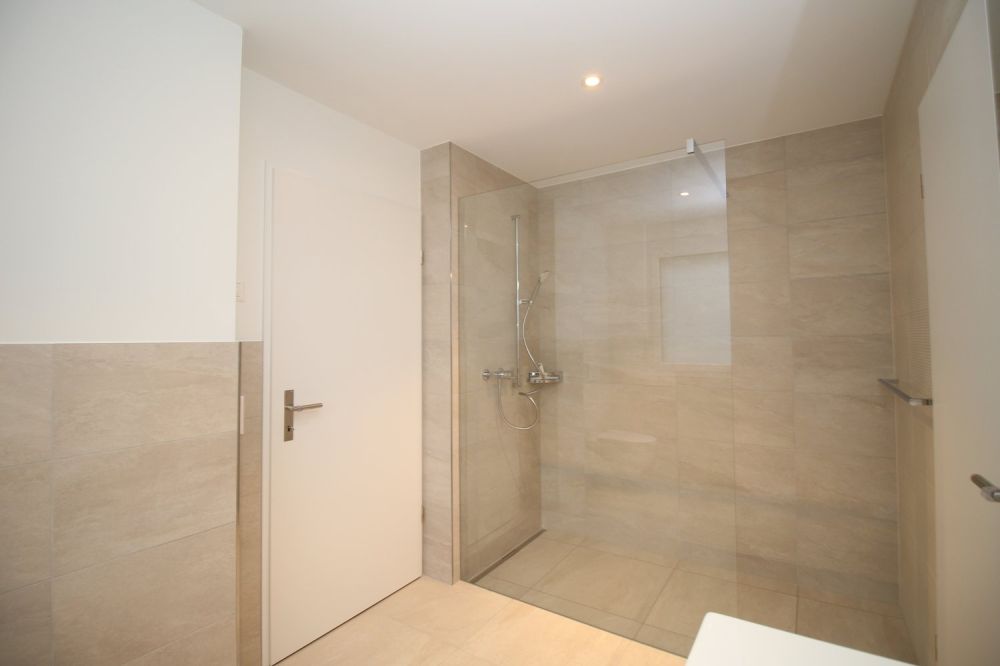 Moderne 2.5-Zimmerwohnung im Neubau in Siglistorf - Bild 6