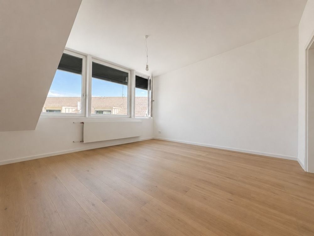 ERSTVERMIETUNG NACH UMBAU - GROSSZÜGIG UND MODERN - Bild 6
