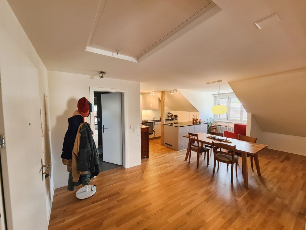 Befristete, Neuwertige 2-Zimmer-Wohnung, möbliert, mit Arbeitsplatz und Balkon in Bern (Sulgenau/Monbijou), Untermiete Okt–Dez - Bild 5