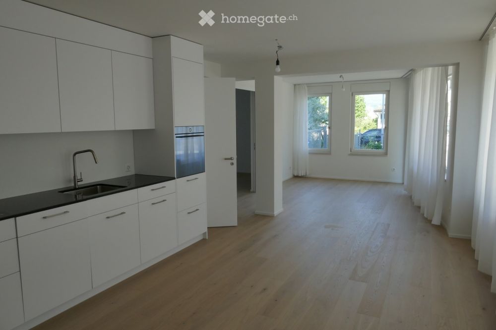 Charmante 2.5-Zimmer-Wohnung an der Schifflände in Erlenbach ZH - Bild 1