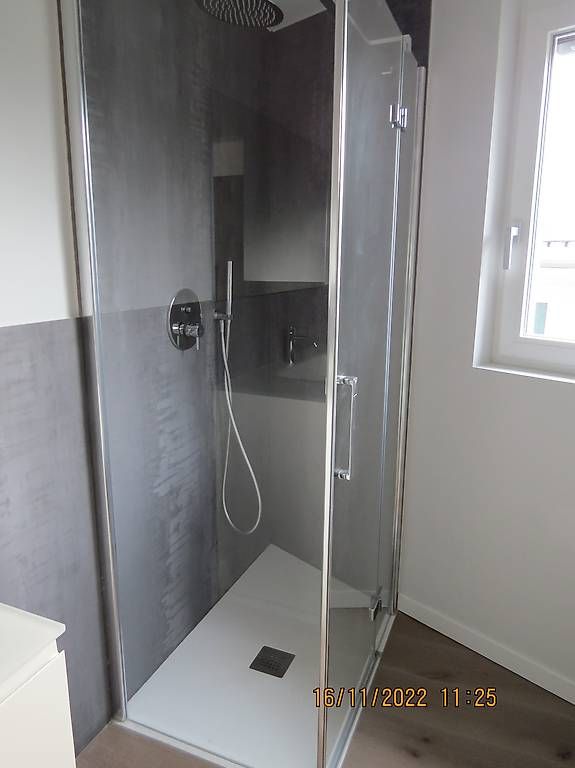 Moderno appartamento di 4 locali a Melano con giardino privato - Bild 7