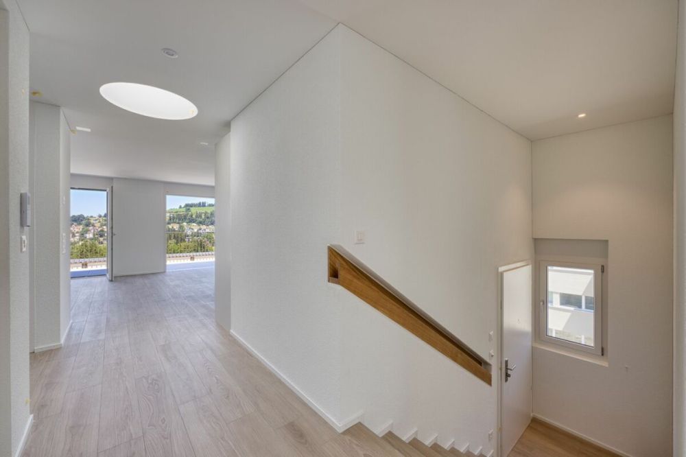 NEUBAU - Exklusive 4.5-Zimmer-Attikawohnung mit grosszügiger Terrasse und wunderschöner Aussicht - Bild 6
