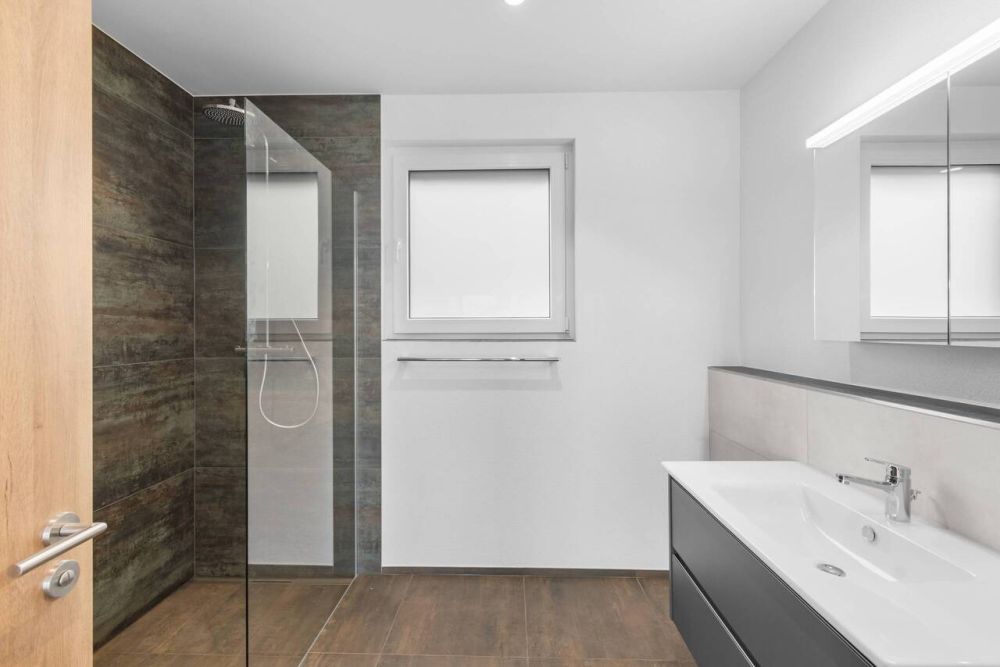 Grossraum - Luxuswohnung mit Weitsicht! - Bild 11