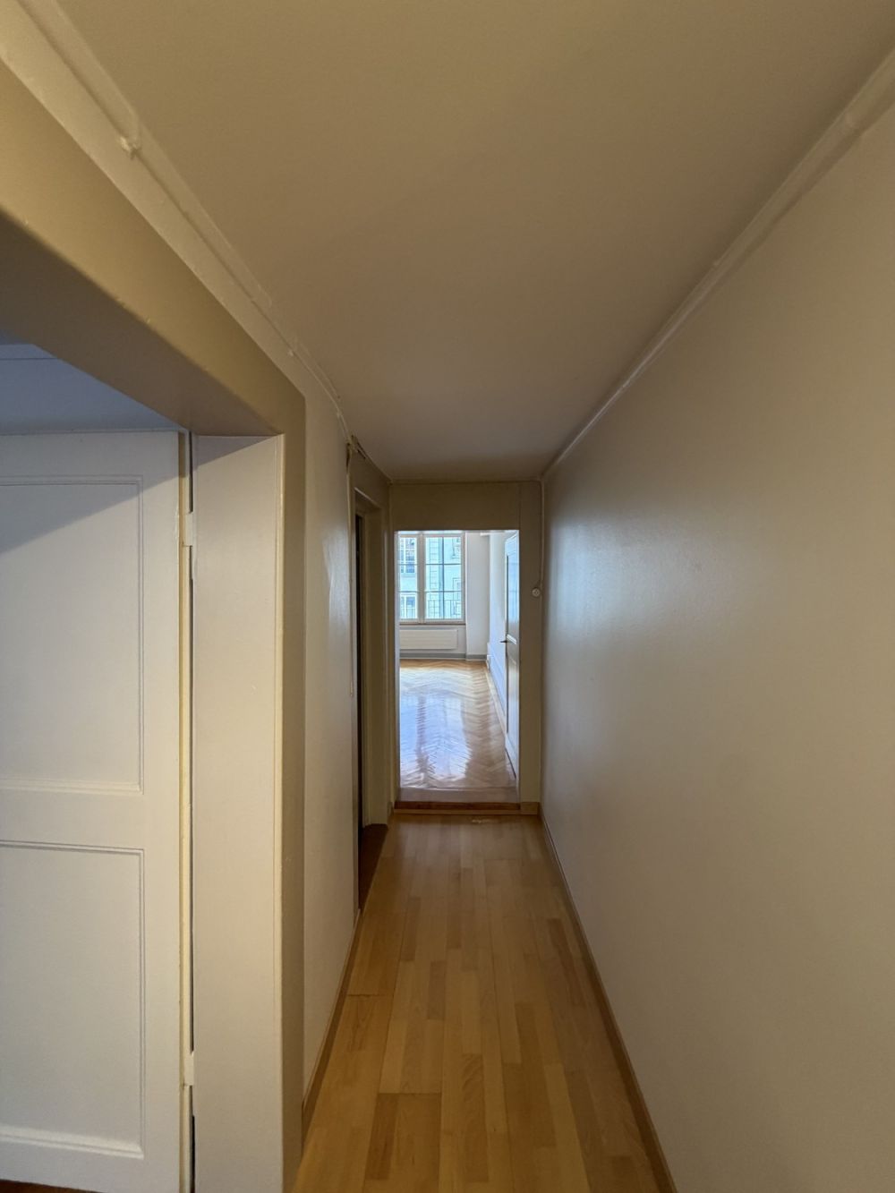 Charmante Altbauwohnung mitten im Herzen von Bern - Bild 6