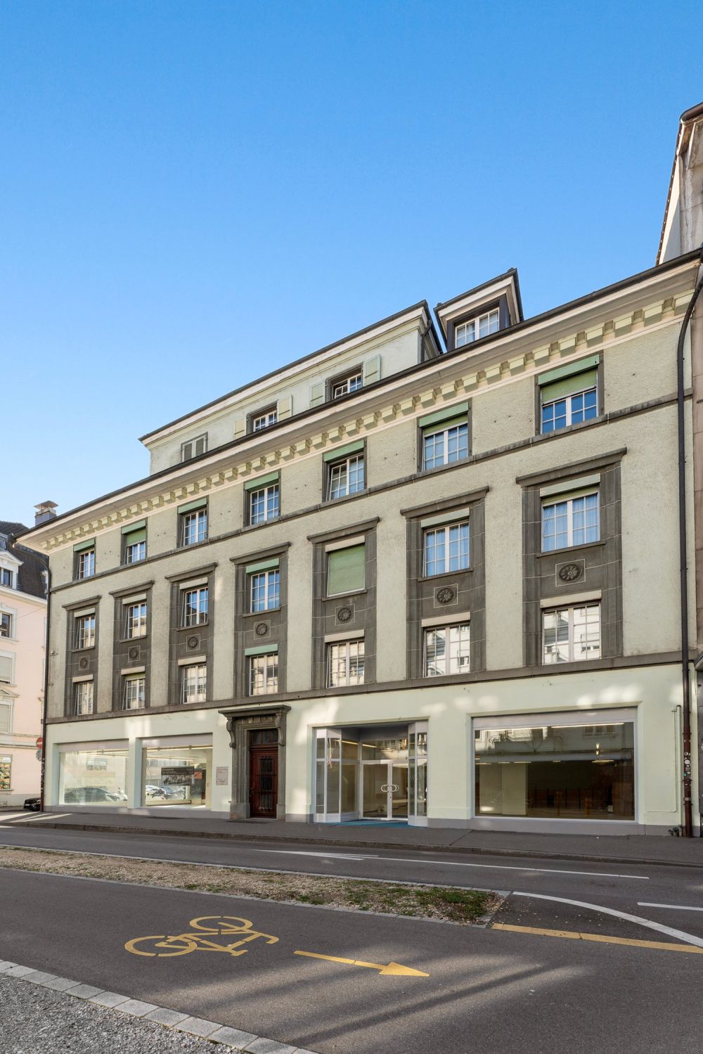 Wunderschöne Dachwohnung mit viel Charme im Zentrum von Biel - Bild 12