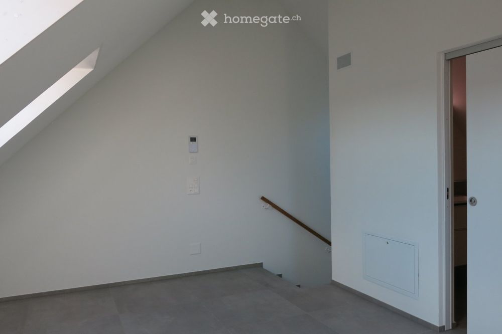 Moderne 4.5-Zimmer-Duplex-Wohnung in Uster-Nänikon - Bild 8