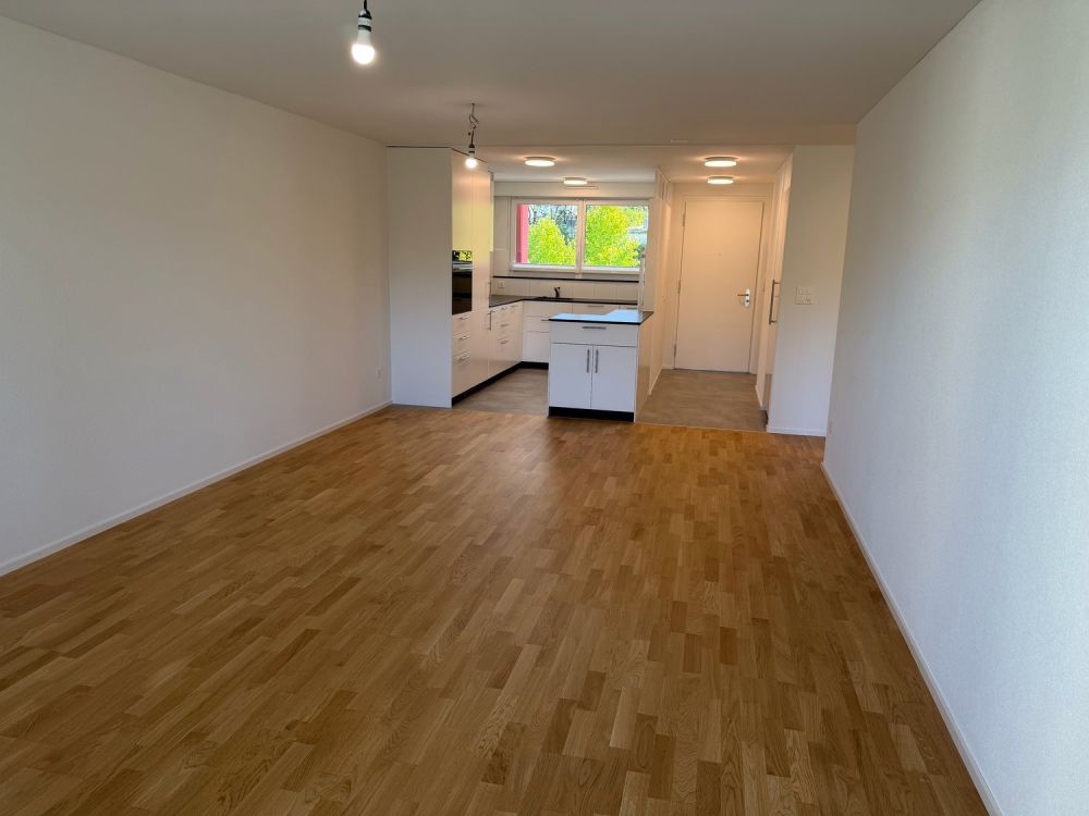 komplett sanierte 3 1/2 Zi. Wohnung im Grünen am Dorfbach - Bild 4