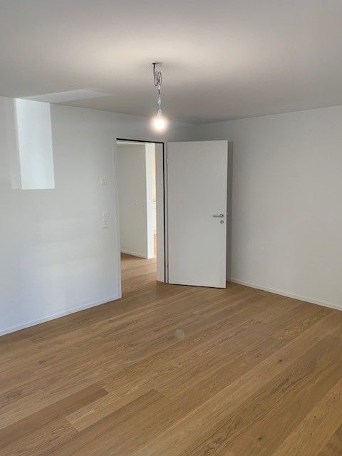 Erstbezug nach Sanierung mit Aussicht - Bild 5
