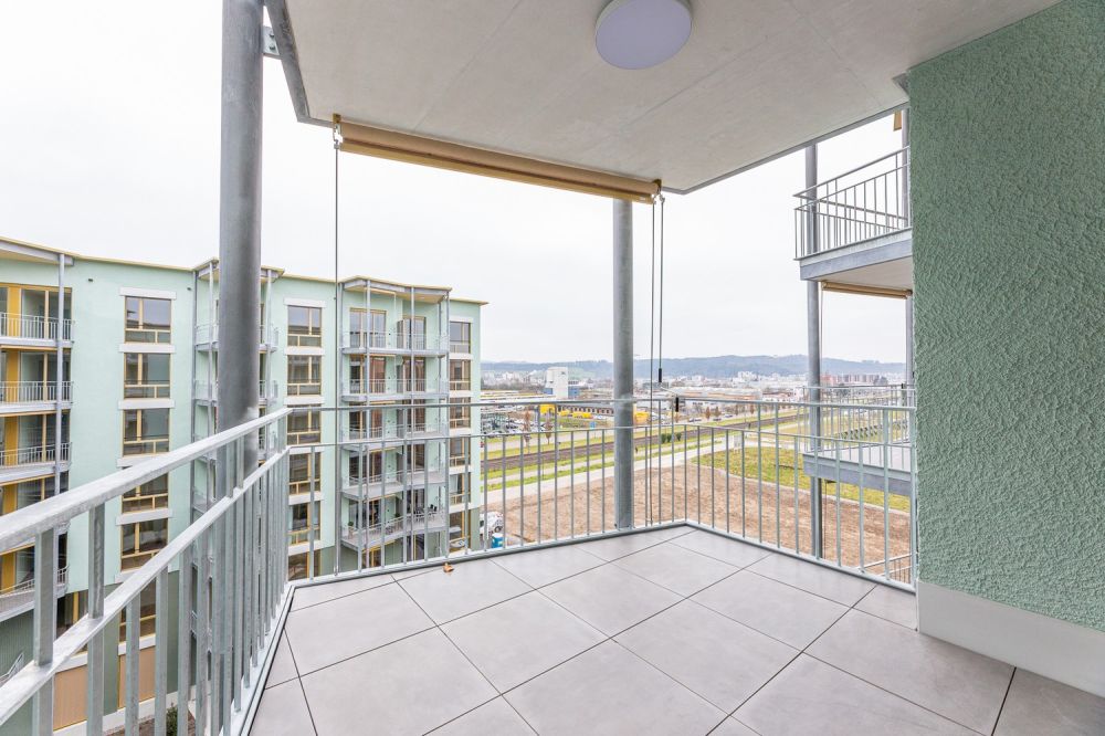 Moderne 2.5-Zimmer-Wohnung im 6. Stock mit Abendsonne – Winterthur Neuhegi - Bild 6